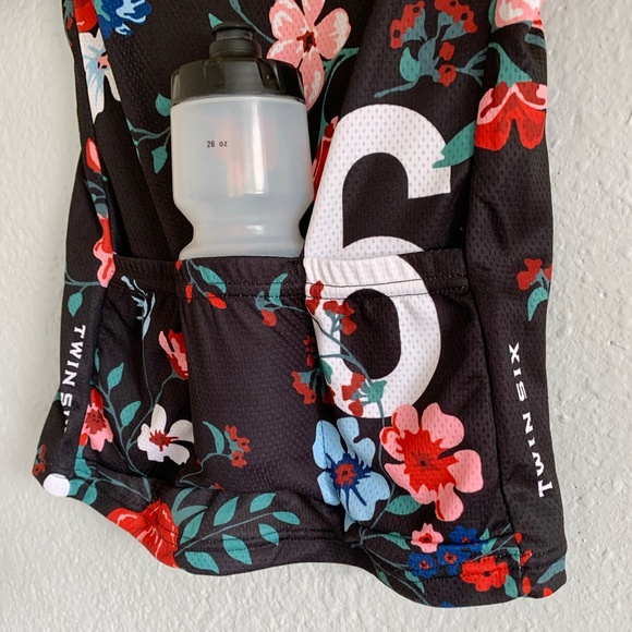 Twin Six women's cycling jerseys NWT, black multi-floral pattern, size XS - Picture 6 of 8